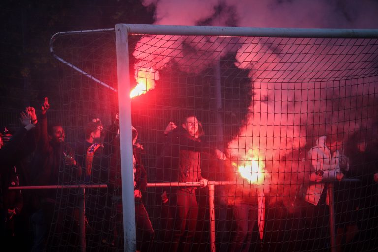 SV Walcheren verslaat GPC Vlissingen in derby vol pyro