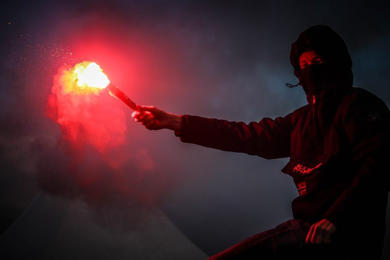 SV Walcheren verslaat GPC Vlissingen in derby vol pyro