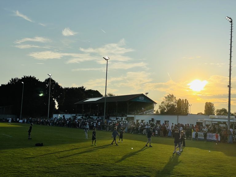Tussen hoop, vrees en Duitse voetbalcult bij 1. FC Düren