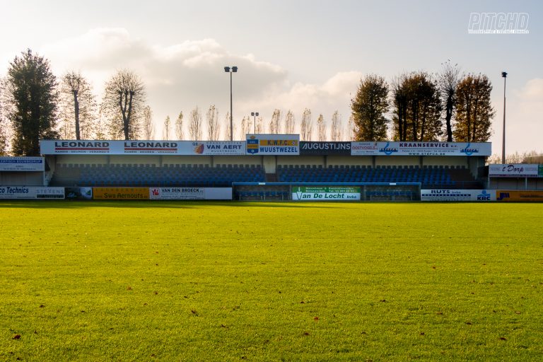 Wuustwezel LR 25 van 30