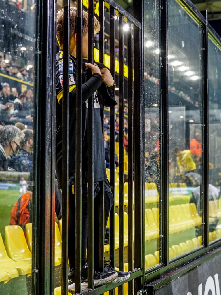 Aris FC 30