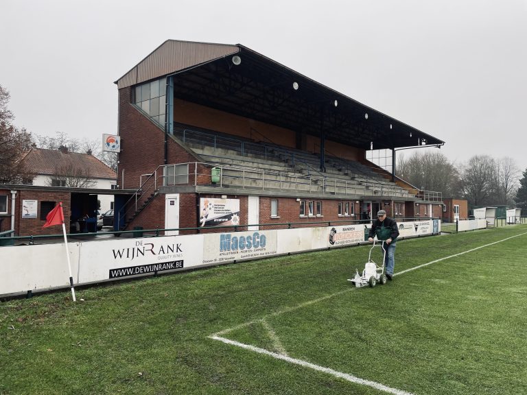 Winterse voetbalmiddag bij Lentezon
