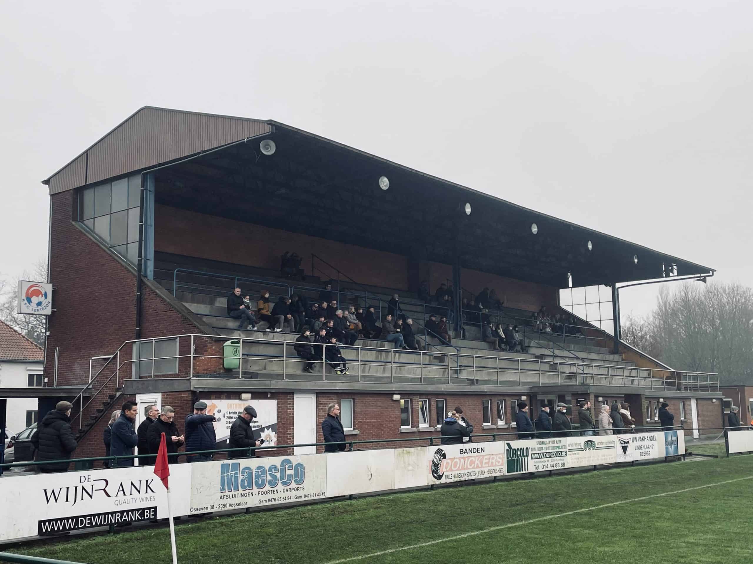 Winterse voetbalmiddag bij Lentezon