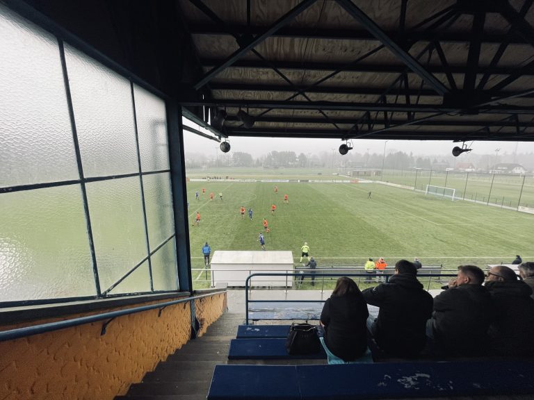 Winterse voetbalmiddag bij Lentezon