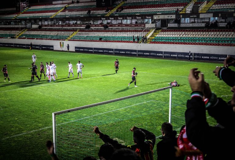 Magia Tricolor van Estrela de Amadora komt met hartverwarmende knuff