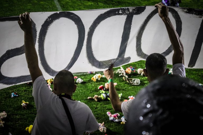 Magia Tricolor van Estrela de Amadora komt met hartverwarmende knuff