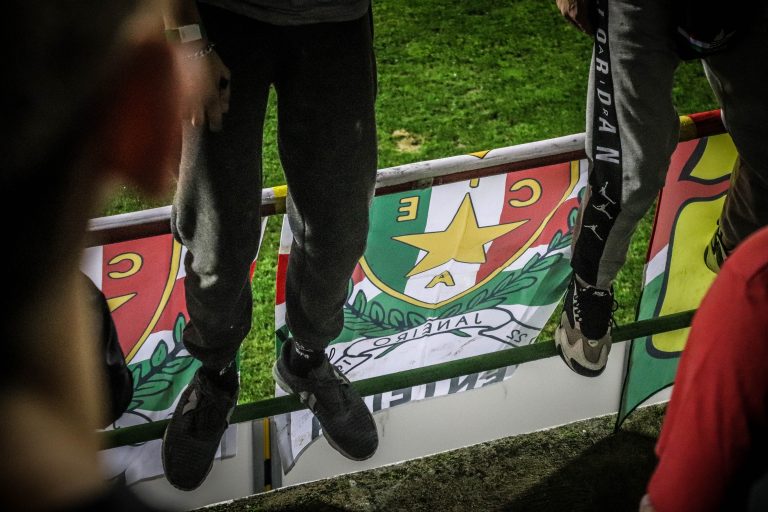 Magia Tricolor van Estrela de Amadora komt met hartverwarmende knuff