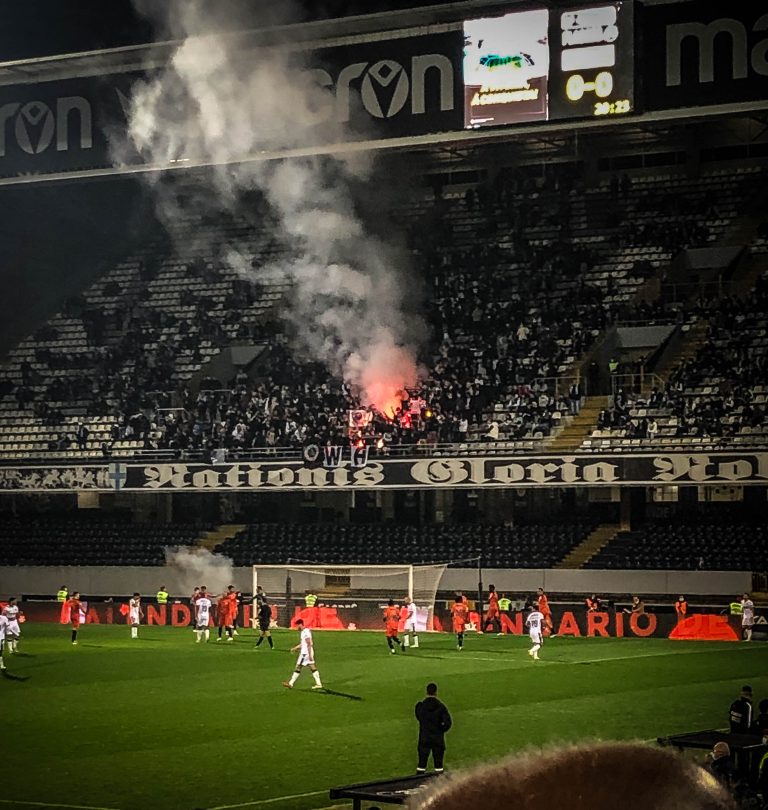 White Angels van Vitória SC laten zich niet tegenhouden door bizarre