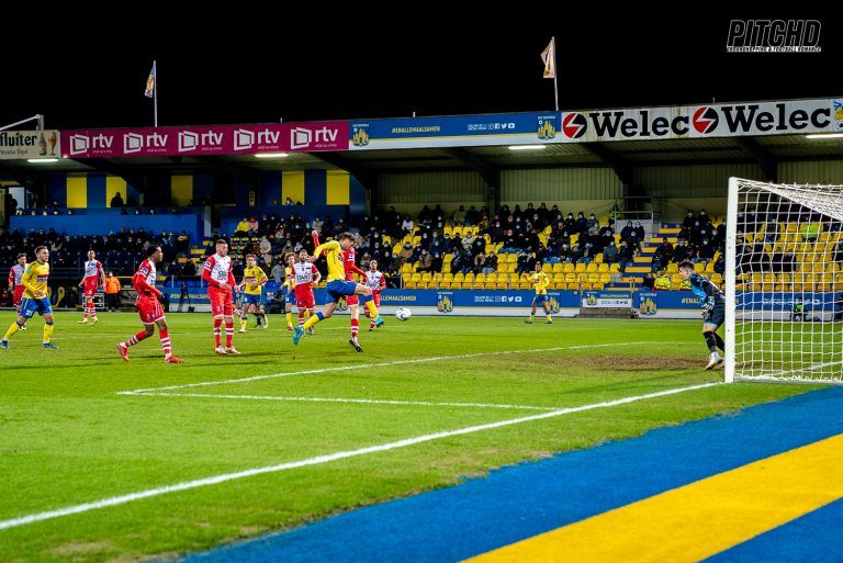 KVC Westerlo LR 16 van 29