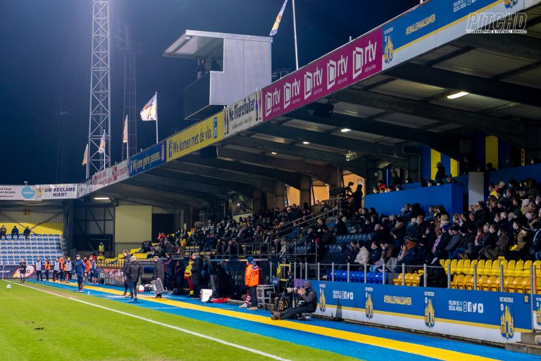 KVC Westerlo LR 19 van 29