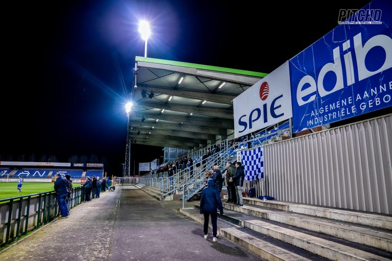 Geel LR 9 van 35