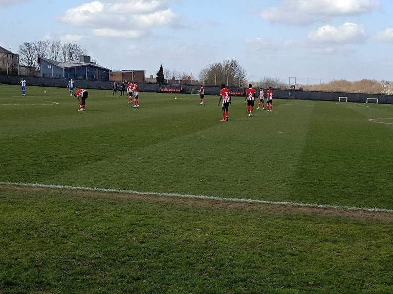 Terug naar Sheffield, verslag van een voetbalreis.