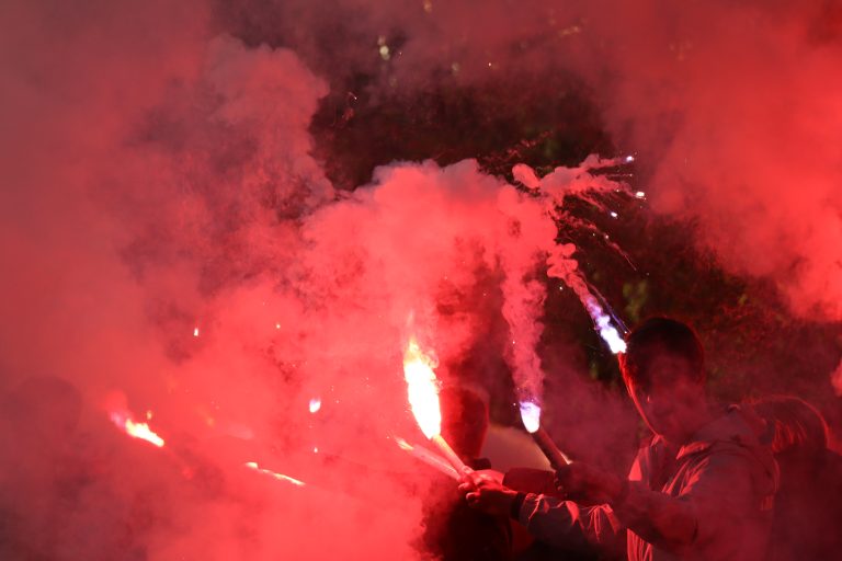 Ultras Eerbeek tegen Dieren Youth in doordeweekse derby