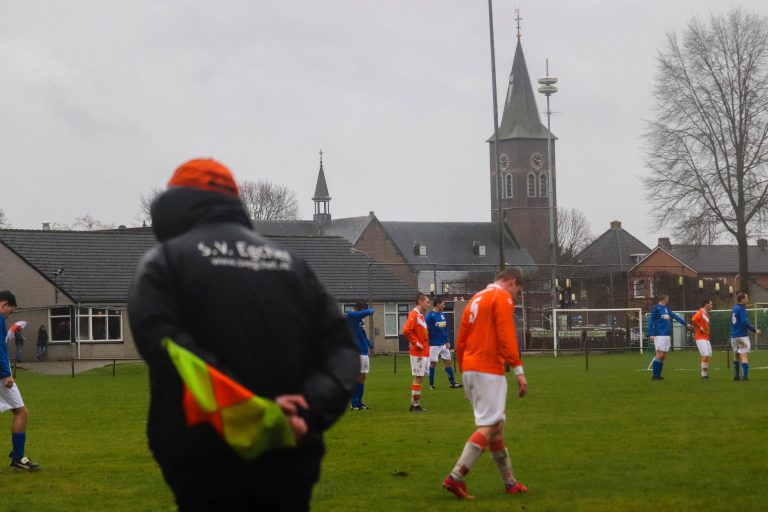 De charme van het dorpsvoetbal bij RKTVV Crescentia