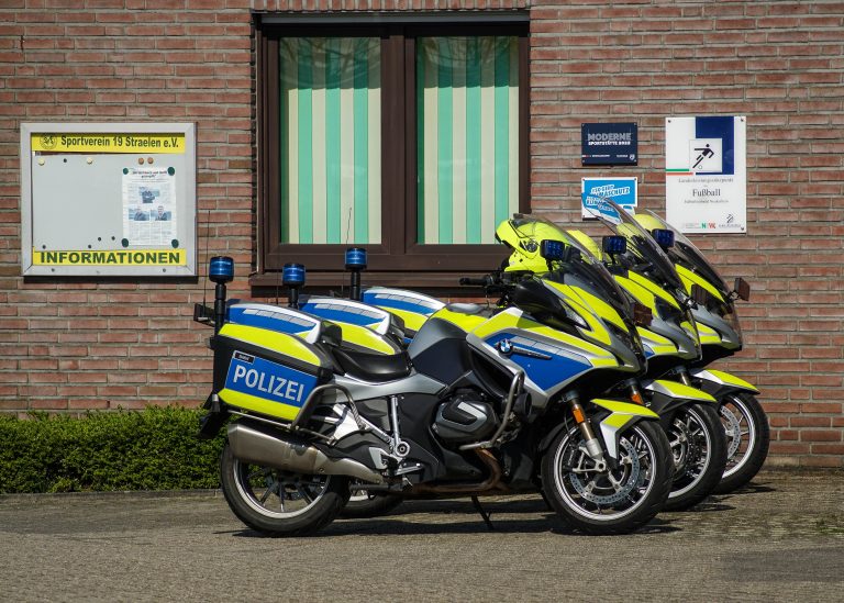 Ultras Alemannia Aachen nemen dorpj Straelen over bij degradatiekraker
