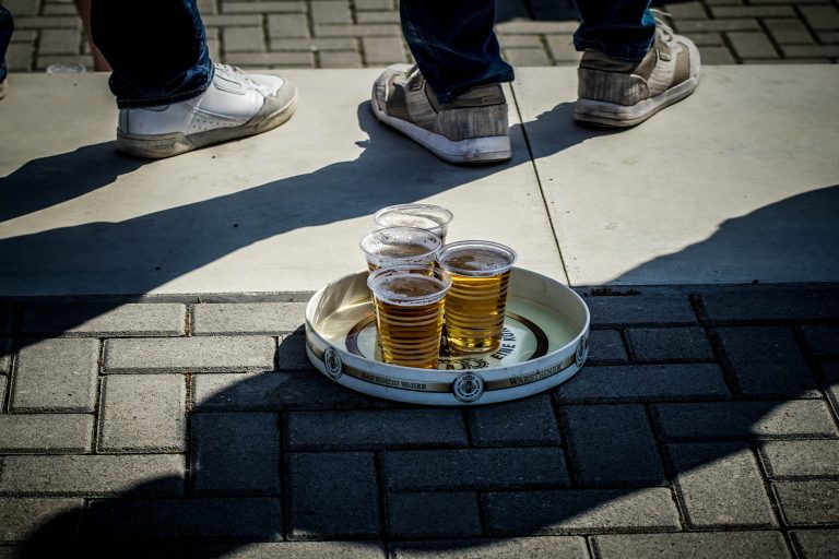 Ultras Alemannia Aachen nemen dorpj Straelen over bij degradatiekraker