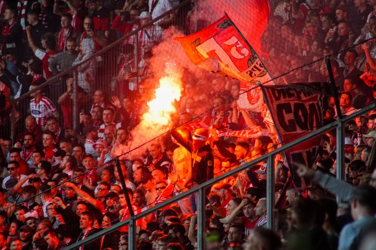 FC Köln de baas in de Rheinland derby