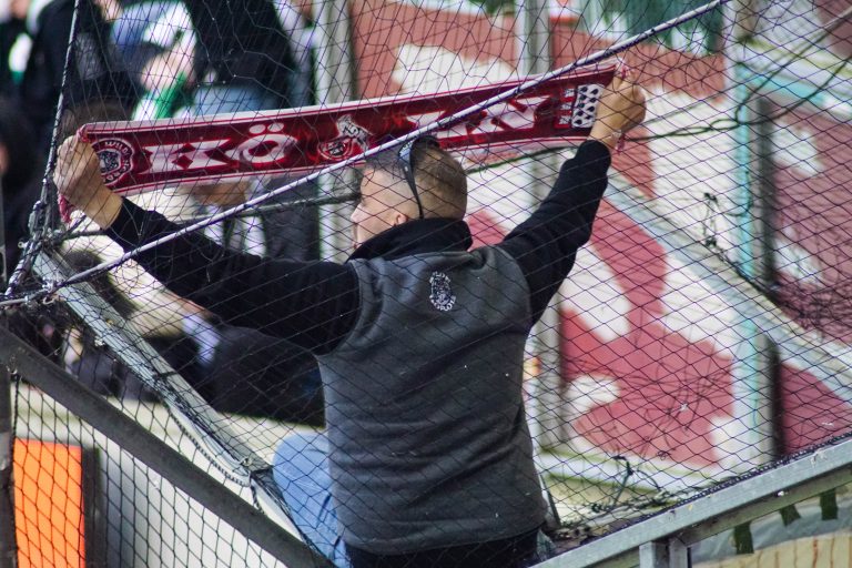 FC Köln de baas in de Rheinland derby