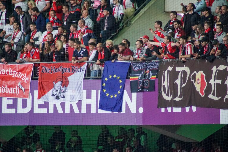 FC Köln de baas in de Rheinland derby