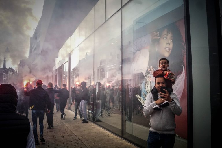 Magistrale spandoeken Tilburg Tifosi zetten toon voor heerlijke avond