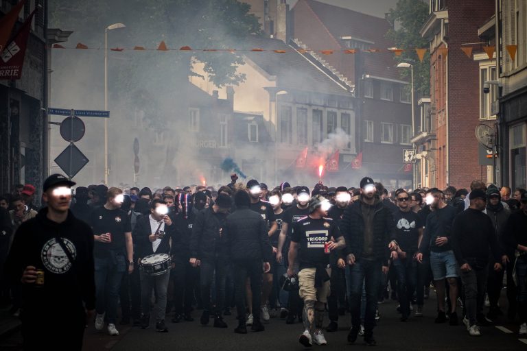 Magistrale spandoeken Tilburg Tifosi zetten toon voor heerlijke avond
