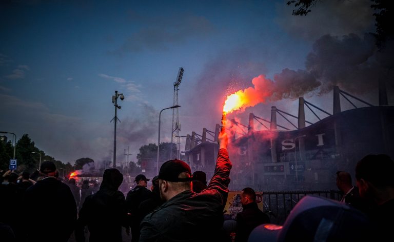 Magistrale spandoeken Tilburg Tifosi zetten toon voor heerlijke avond