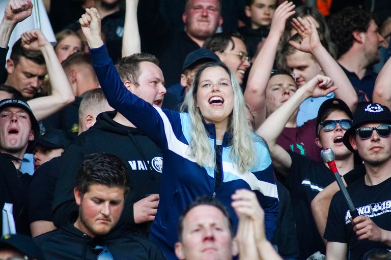 Magistrale spandoeken Tilburg Tifosi zetten toon voor heerlijke avond