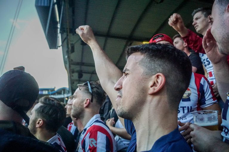 Magistrale spandoeken Tilburg Tifosi zetten toon voor heerlijke avond