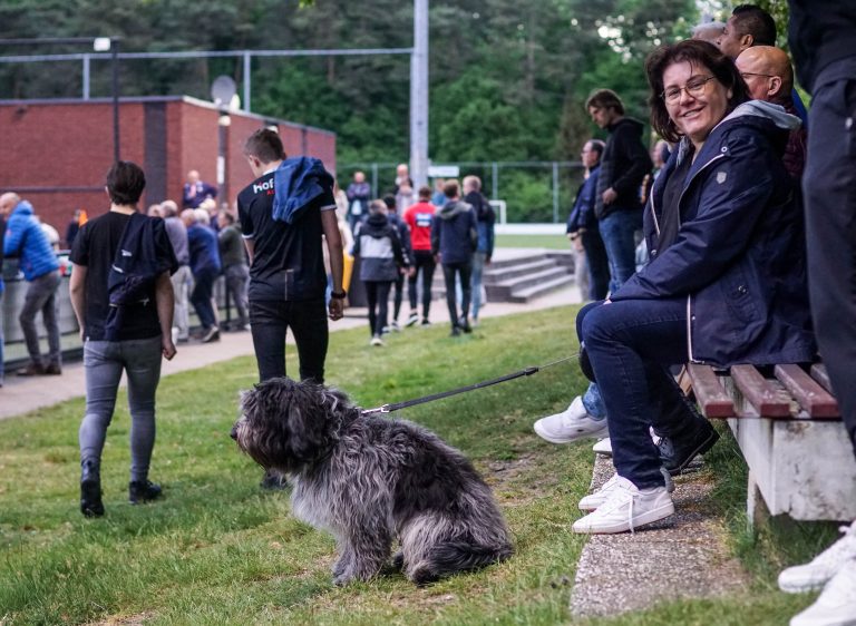 VV Dieren schakelt JVC Cuijk uit voor titelstrijd in goedbezoch topper