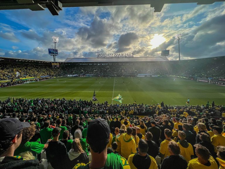 Eredivisiedroom ADO Den Haag spat uiteen na chaotische avond