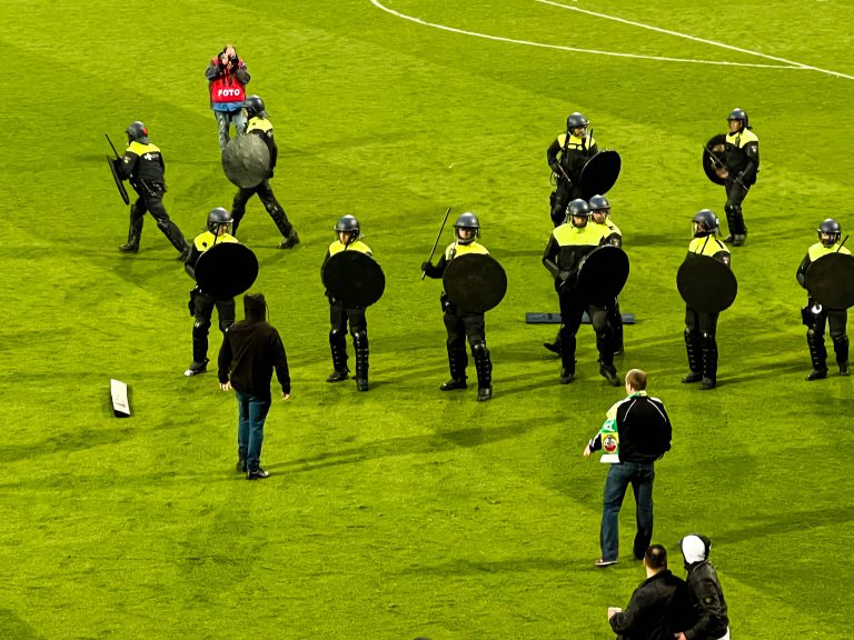 Eredivisiedroom ADO Den Haag spat uiteen na chaotische avond