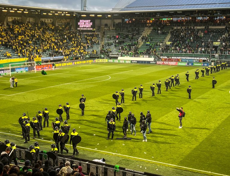 Eredivisiedroom ADO Den Haag spat uiteen na chaotische avond