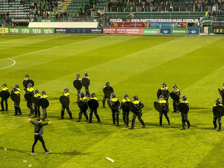 Eredivisiedroom ADO Den Haag spat uiteen na chaotische avond