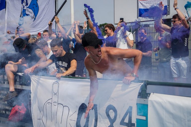 SDV Barneveld plaatst zich op bloedhete middag voor promotiefinale