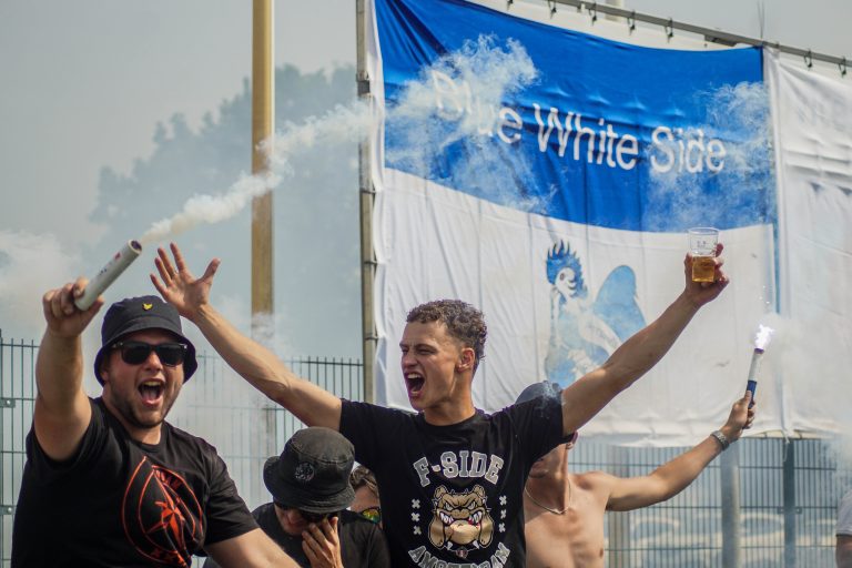 SDV Barneveld plaatst zich op bloedhete middag voor promotiefinale