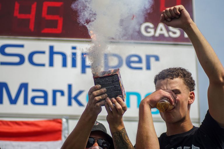 SDV Barneveld plaatst zich op bloedhete middag voor promotiefinale