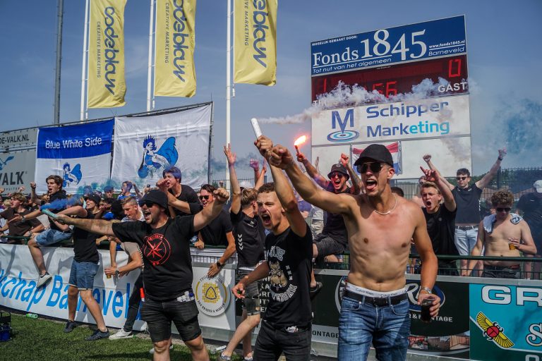 SDV Barneveld plaatst zich op bloedhete middag voor promotiefinale