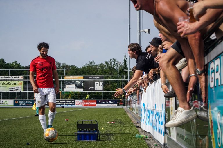 SDV Barneveld plaatst zich op bloedhete middag voor promotiefinale