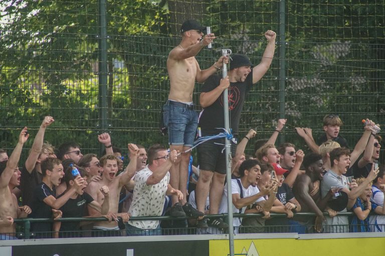 SDV Barneveld plaatst zich op bloedhete middag voor promotiefinale