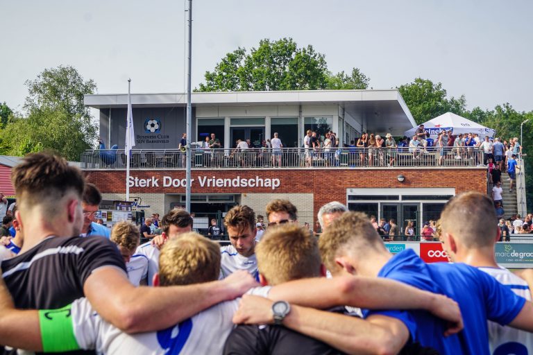 SDV Barneveld plaatst zich op bloedhete middag voor promotiefinale