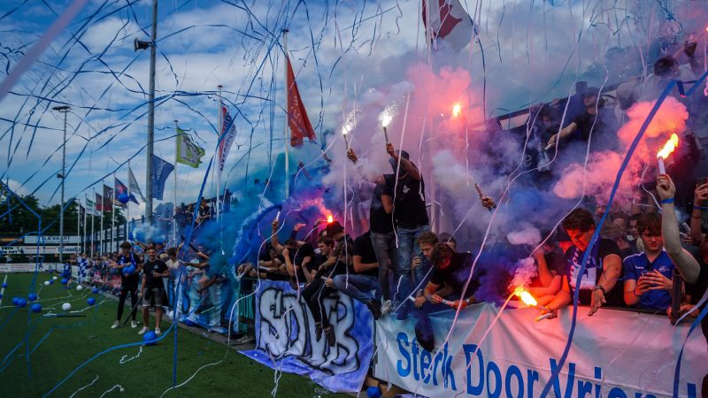 Historische promotie voor SDV Barneveld na verhitte middag in Veen