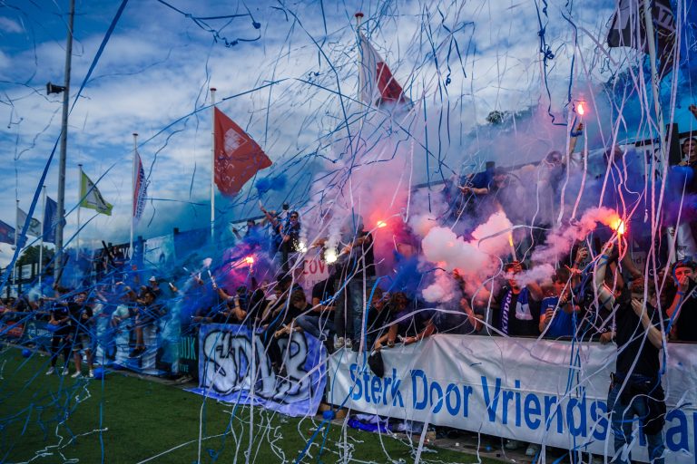 Historische promotie voor SDV Barneveld na verhitte middag in Veen