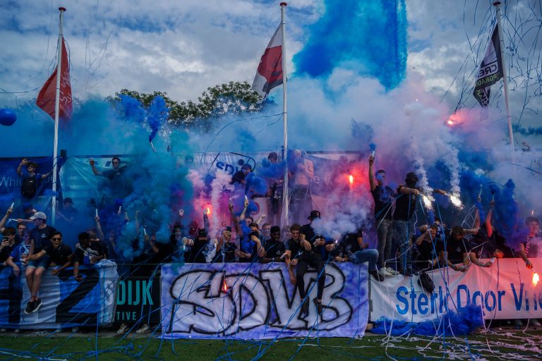 Historische promotie voor SDV Barneveld na verhitte middag in Veen