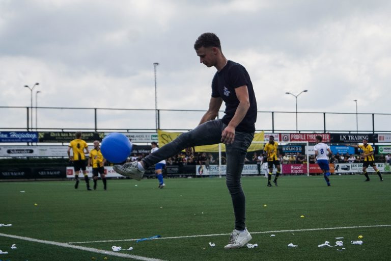 Historische promotie voor SDV Barneveld na verhitte middag in Veen