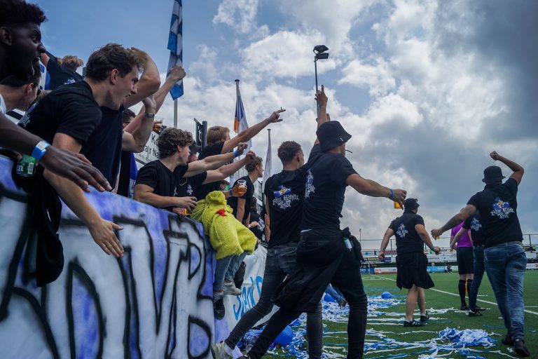 Historische promotie voor SDV Barneveld na verhitte middag in Veen