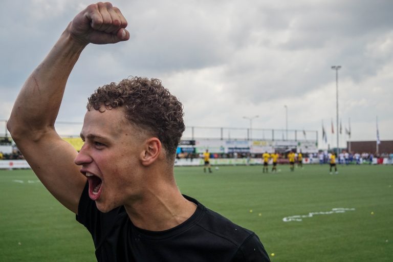 Historische promotie voor SDV Barneveld na verhitte middag in Veen