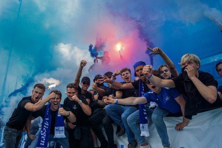 Historische promotie voor SDV Barneveld na verhitte middag in Veen