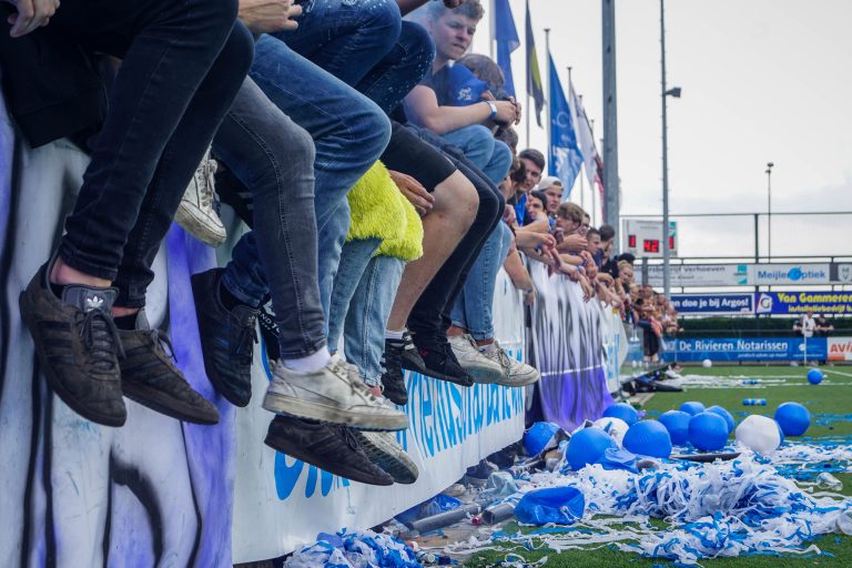 Historische promotie voor SDV Barneveld na verhitte middag in Veen