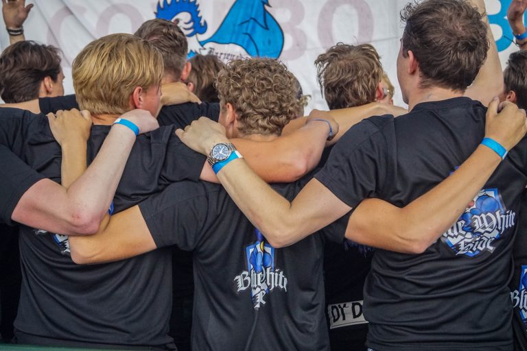 Historische promotie voor SDV Barneveld na verhitte middag in Veen