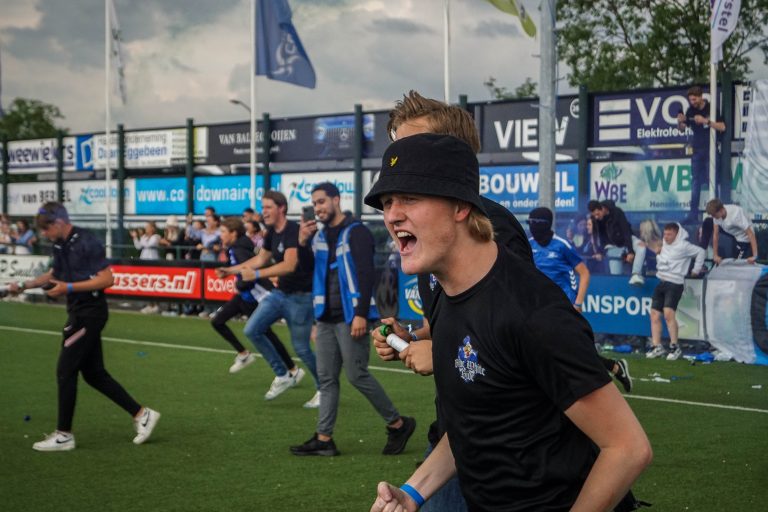 Historische promotie voor SDV Barneveld na verhitte middag in Veen
